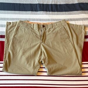 GAP Men's Tan Chino Pants